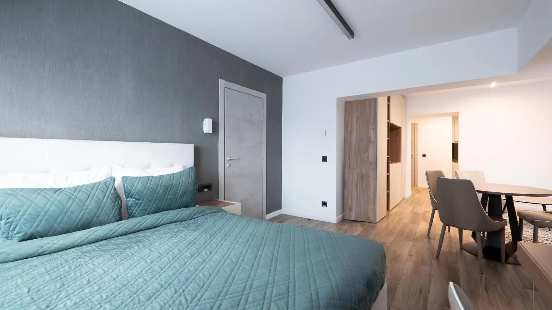 Hotel Novos Luxury Suites Bucureşti