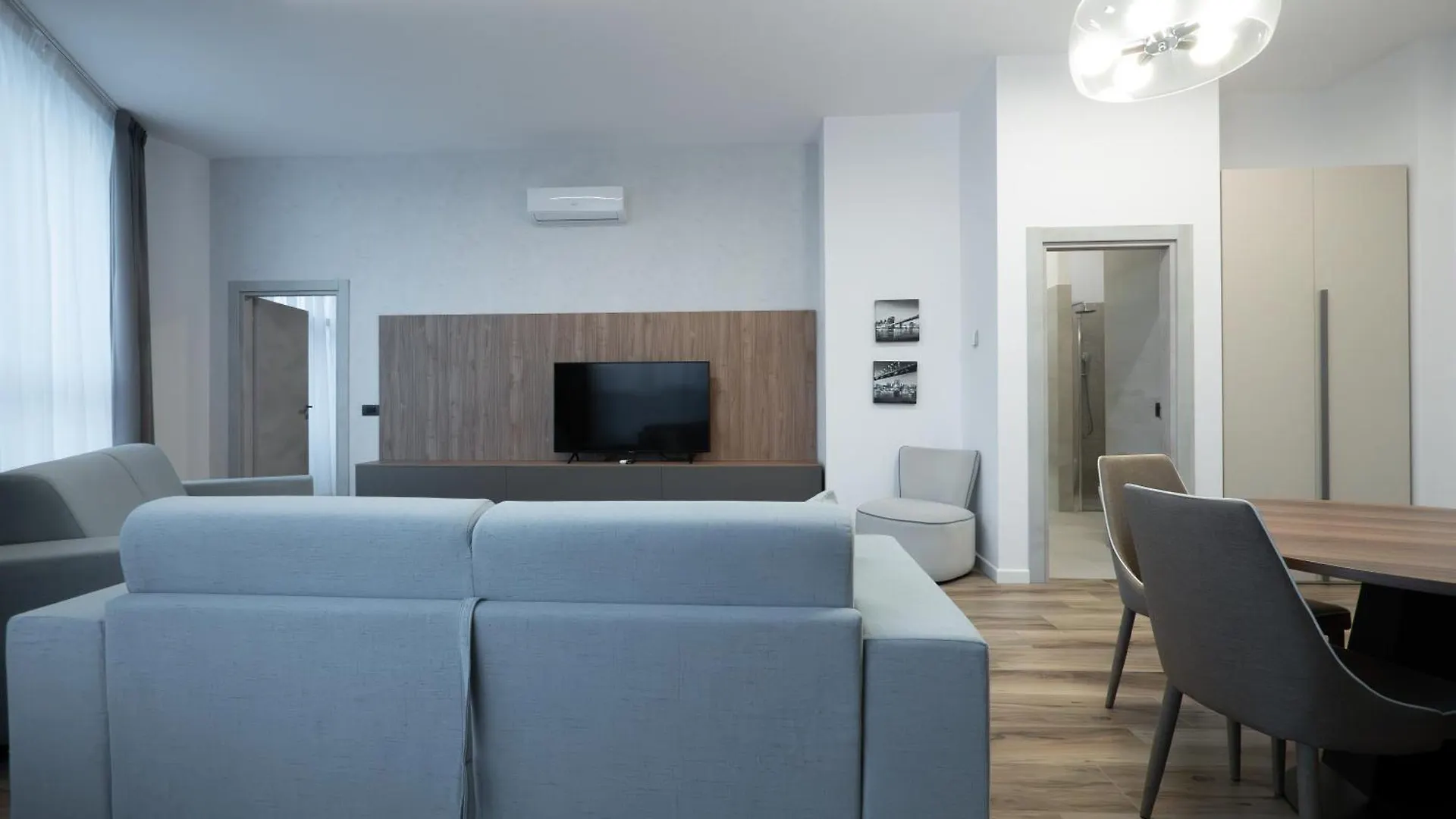 Hotel Novos Luxury Suites Bucureşti România