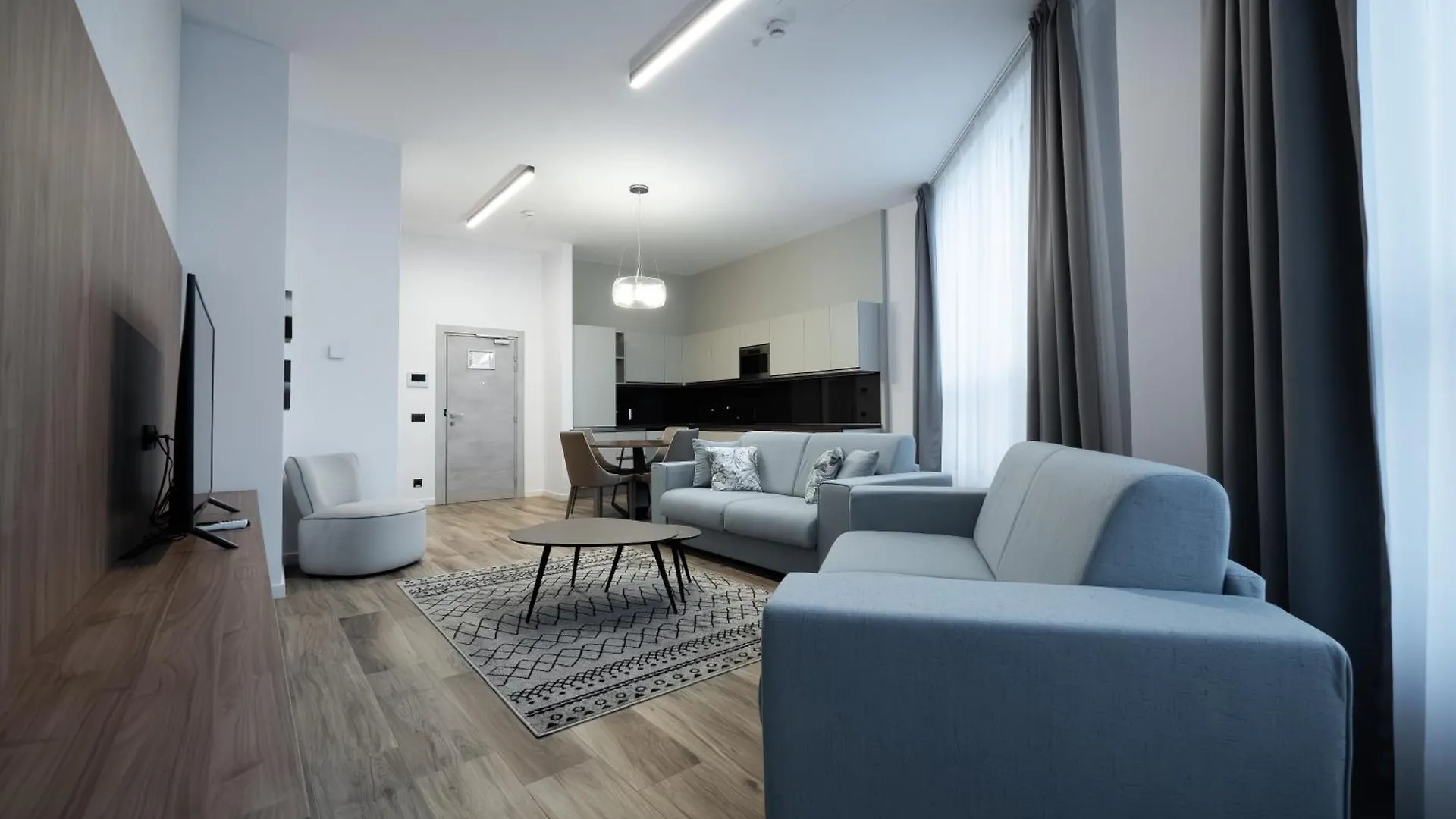 Novos Luxury Suites Bucureşti Hotel