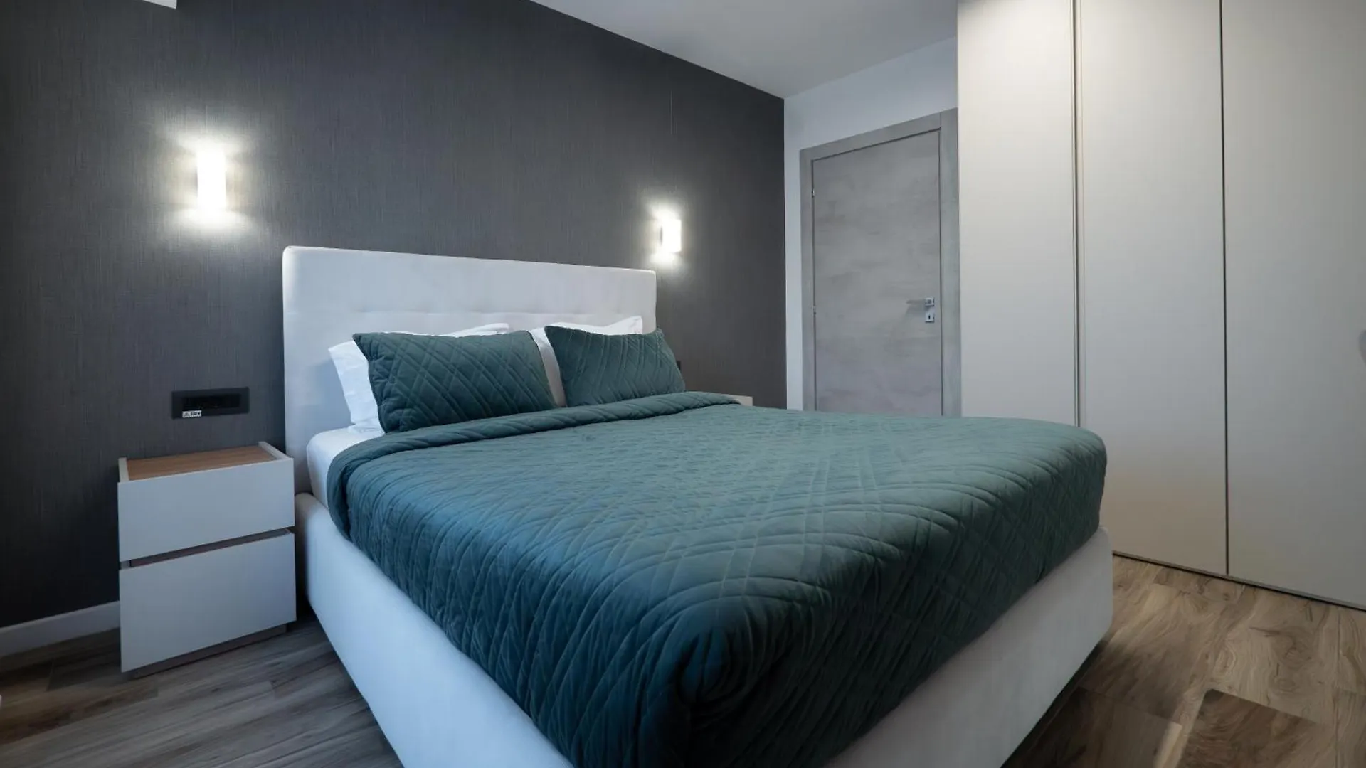 Novos Luxury Suites Bucureşti