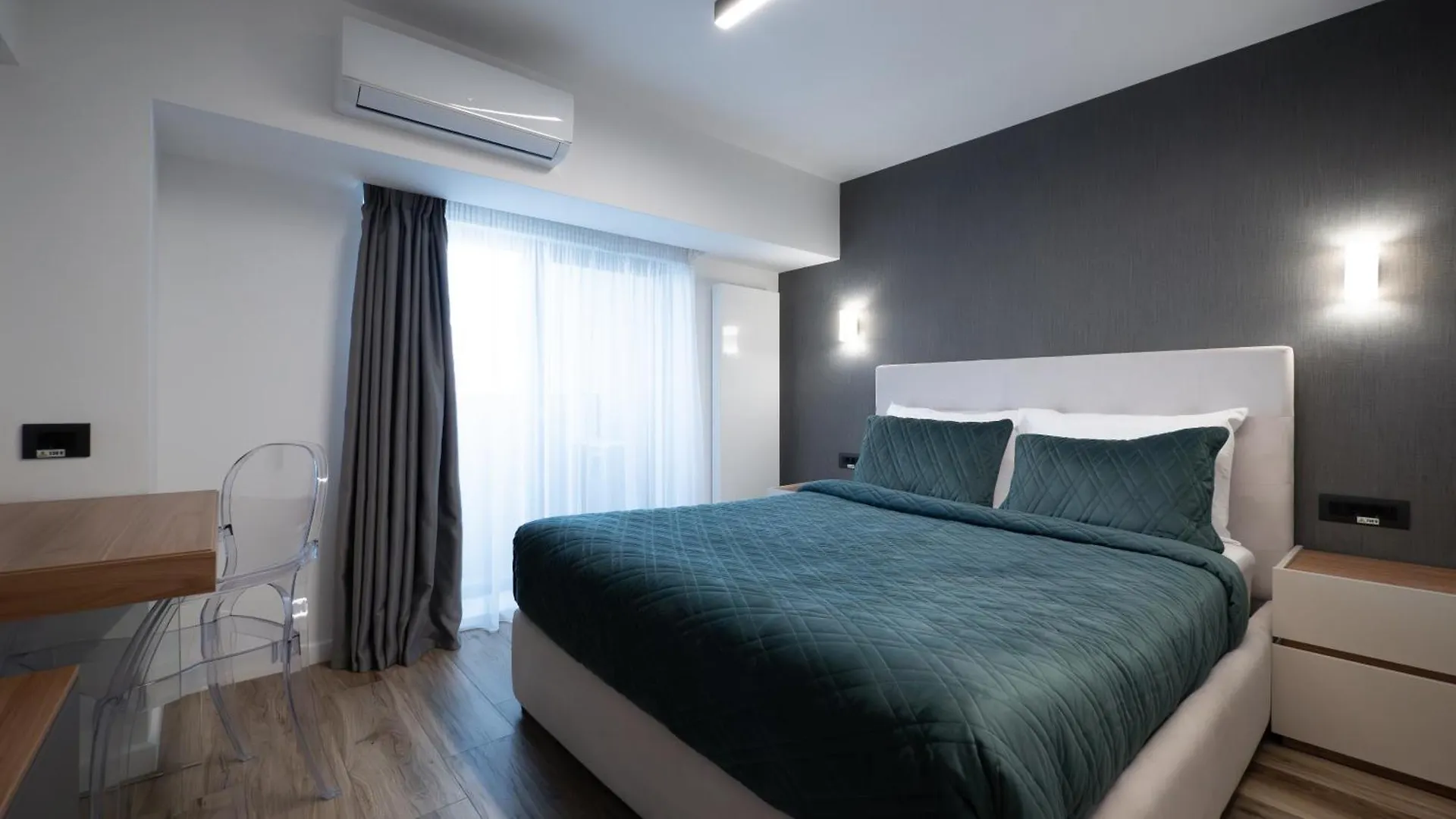 Hotel Novos Luxury Suites Bucureşti România