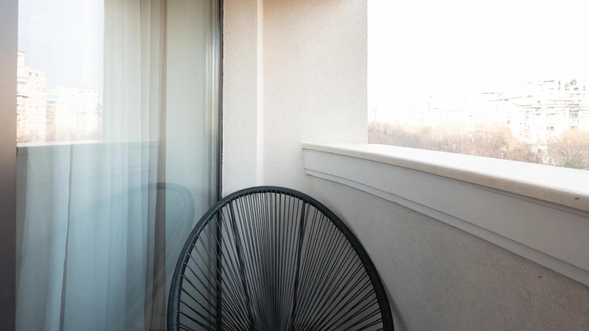Novos Luxury Suites Bucureşti Hotel
