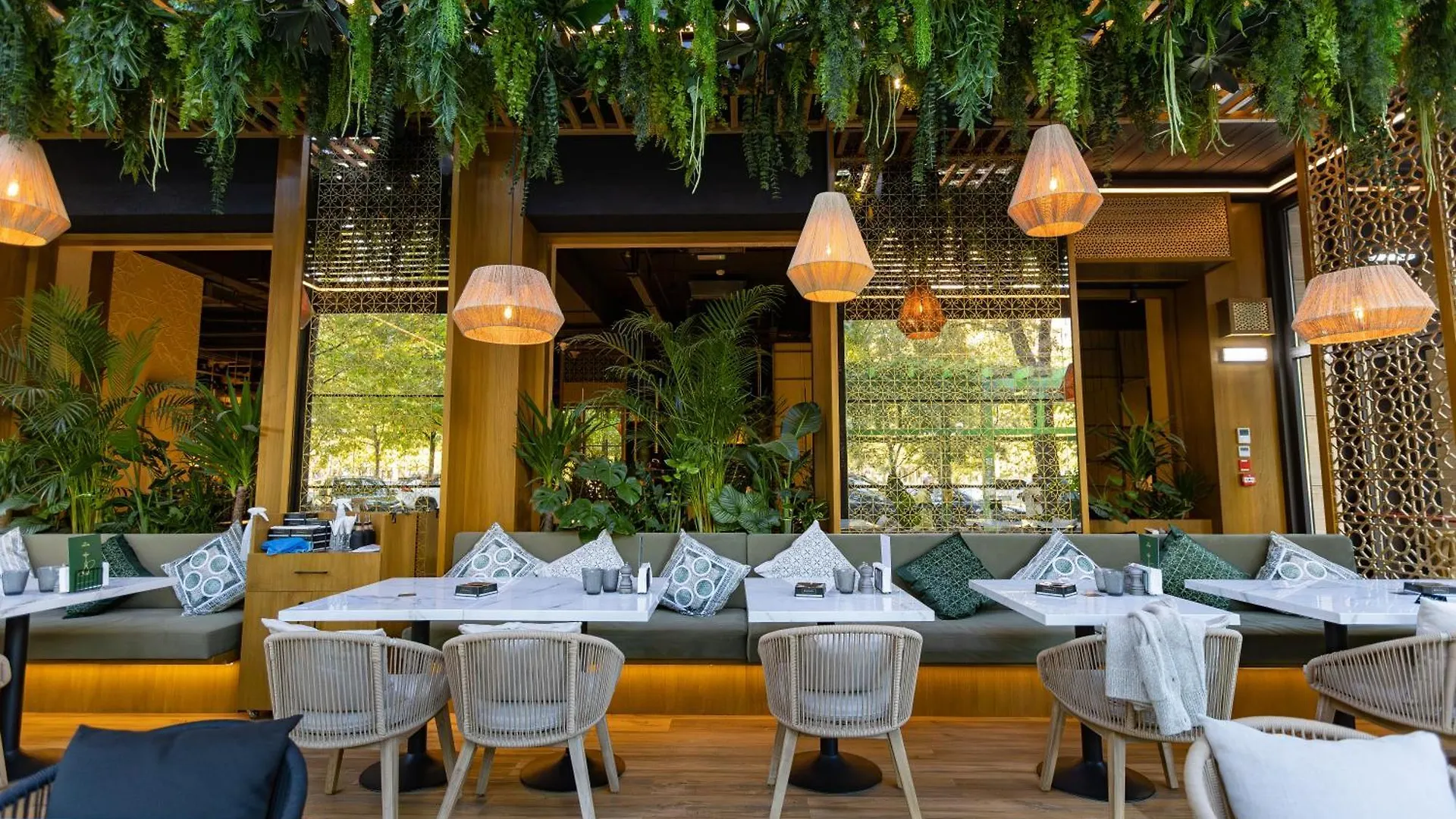Hotel Novos Luxury Suites Bucureşti